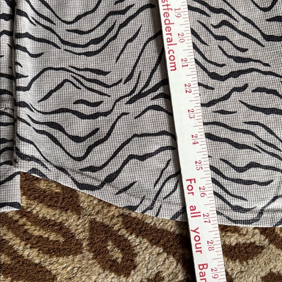 Jane + Delancey waffle knit Zebra Animal Print Button Up long Sleeve Shirt cozy - Picture 9 of 10